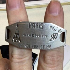 Givenchy double finger ring! INSANELY RARE! 58